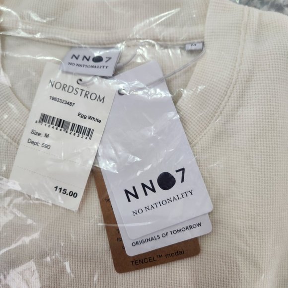 NWT - NO NATIONALITY NN07 - Picture 3 of 4